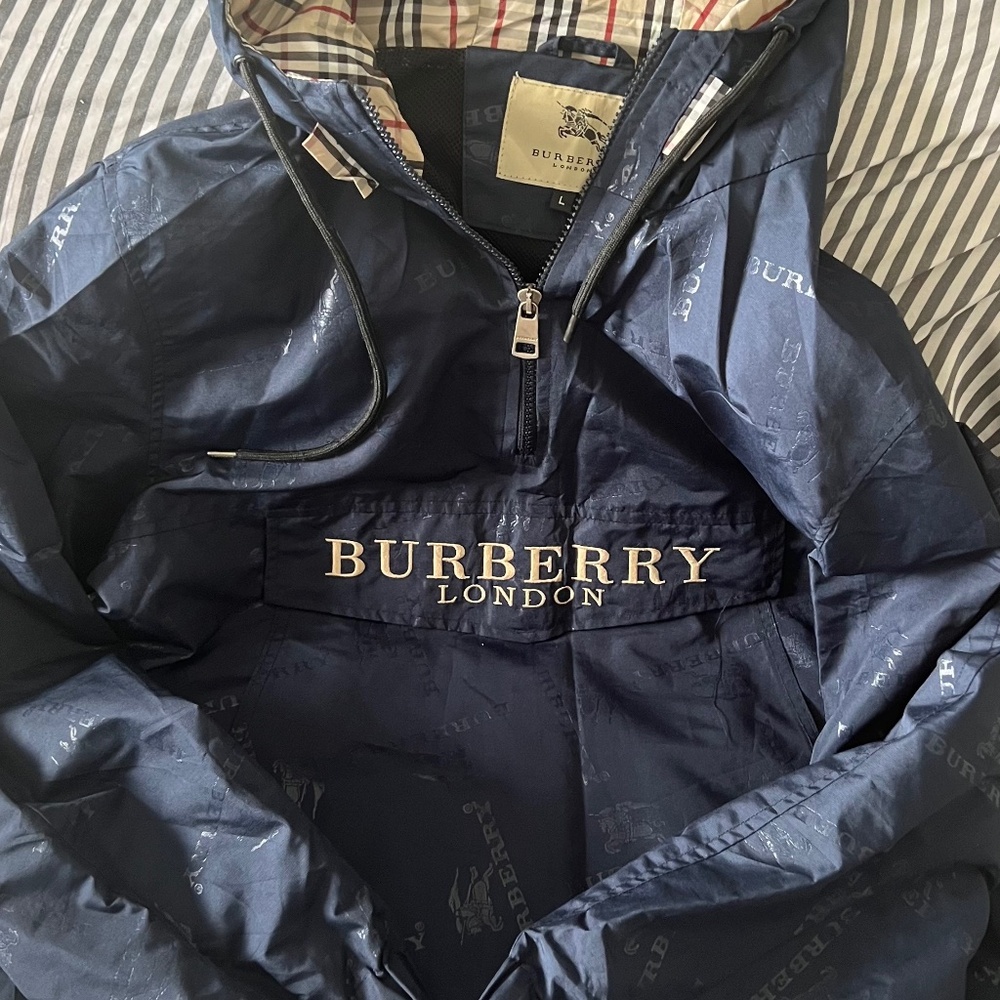 Sweater raincoat